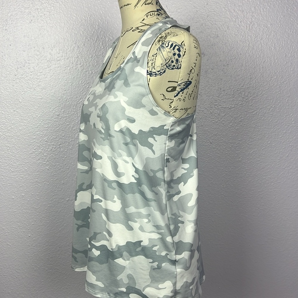 Army Print Workout Tank - Picture 3 of 5
